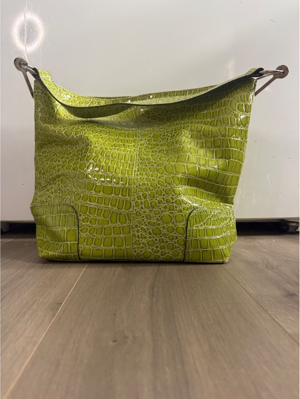 Vintage Y2K Style Bueno Green Faux Alligator Embossed Leather Shoulder Bag